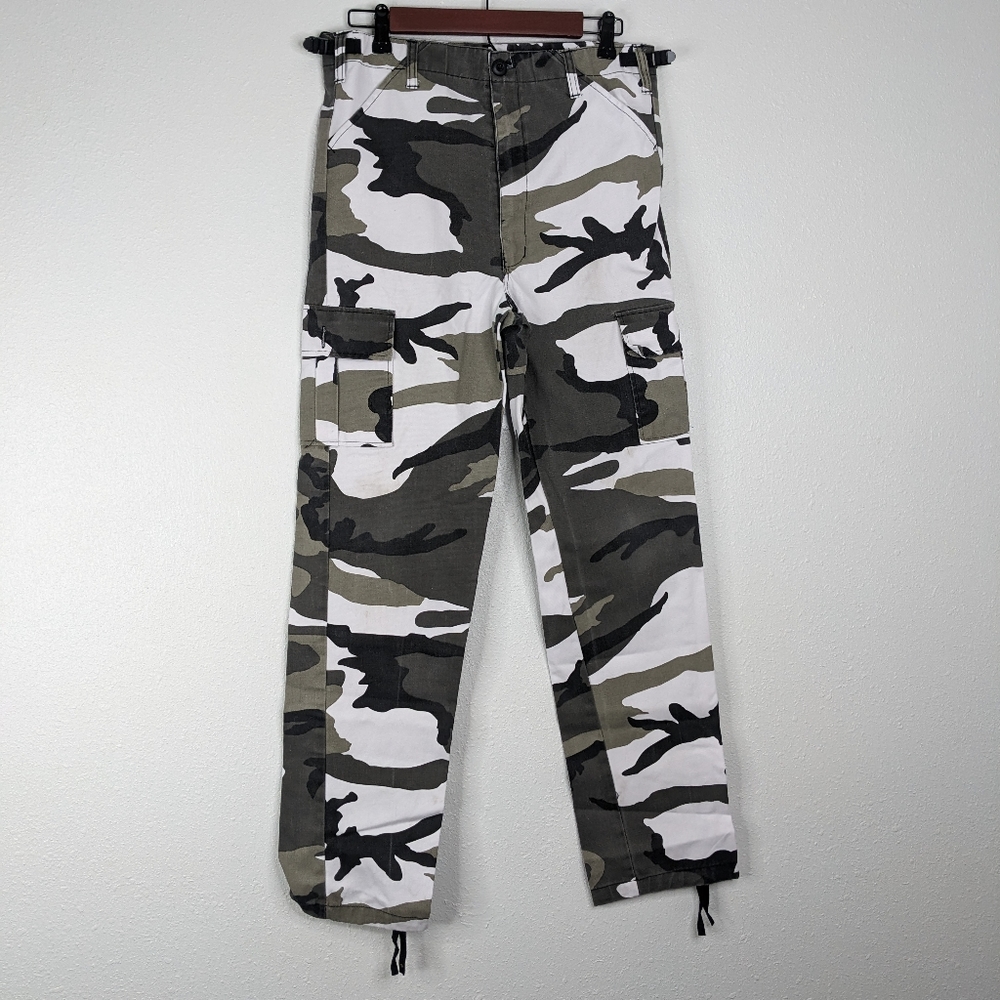 🔥3/$15 Kid's White Camo Cargo Pants Size 20